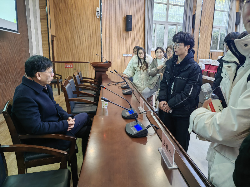 ʏ�������t(y��)ˎ���޹�˾�c�������t(y��)ˎ�ߵȌ��ƌWУ�e�k������Ӣӆ�ΰࡱ���v��